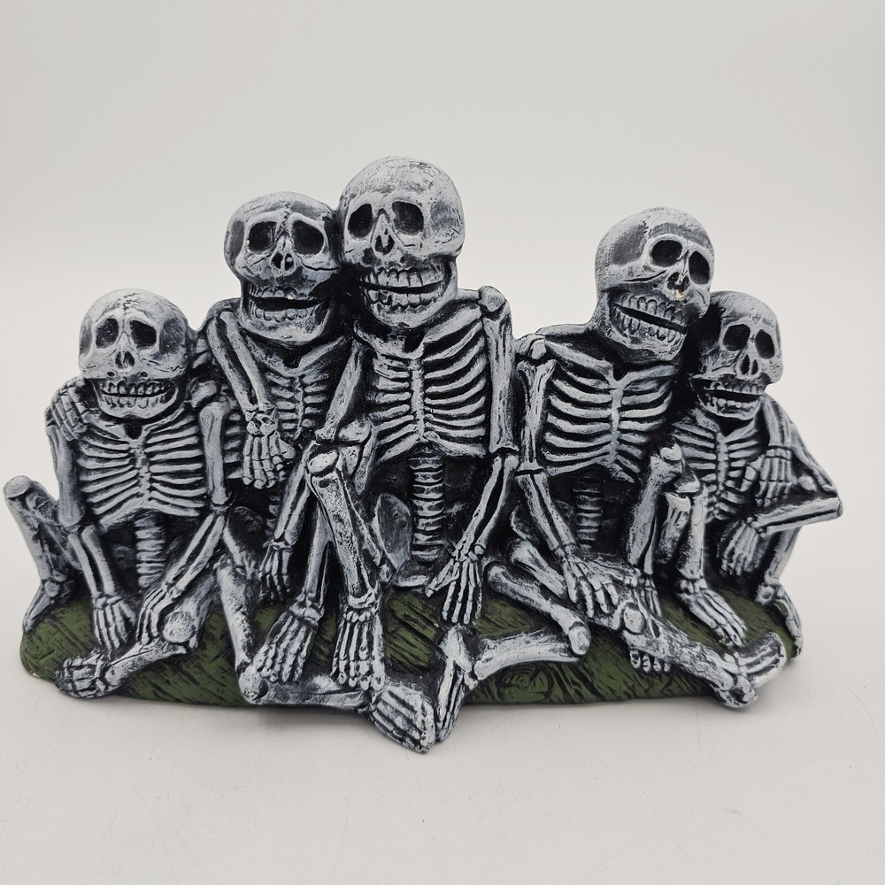 Vintage 1996 Ceramic Skeleton Family Figurine Halloween Decor Grey White Good